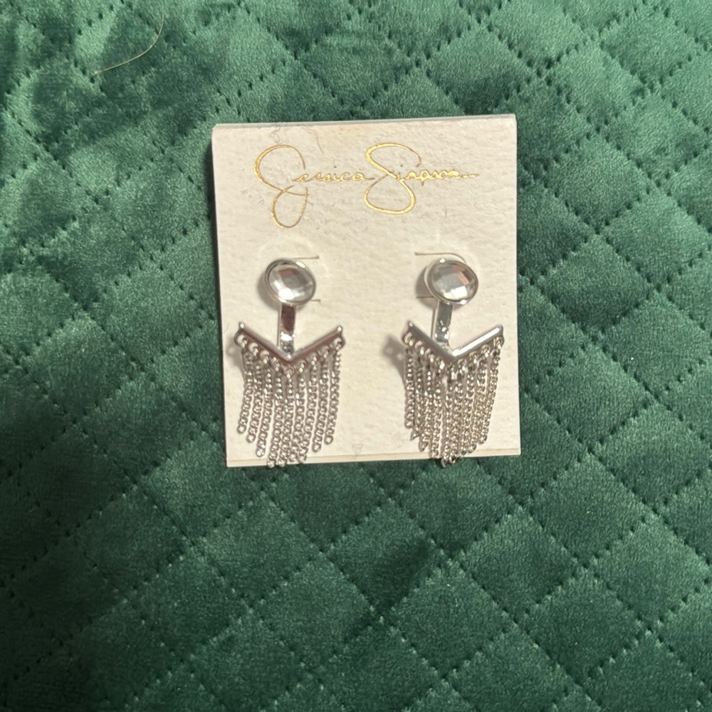 Jesica Simpson NWT! Earring
